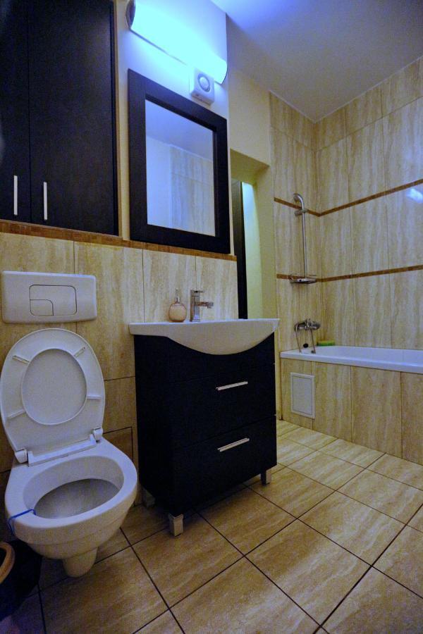 Bloc Izvor Apartment Pitesti Exterior photo